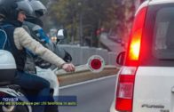 Novara: in moto per multare chi guida al telefono