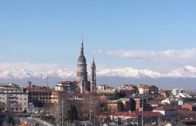 VIDEO – Novara, la Polizia sventa tentativo di suicidio