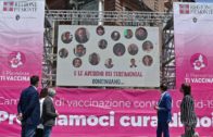 Torino: in piazza Castello il contatore delle vaccinazioni nella Regione Piemonte