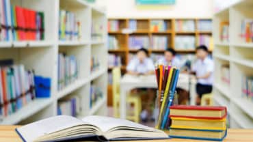 school-classroom-book-background-class-teacher-1575601-pxhere.com
